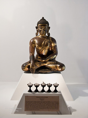 Sakyamani Idol