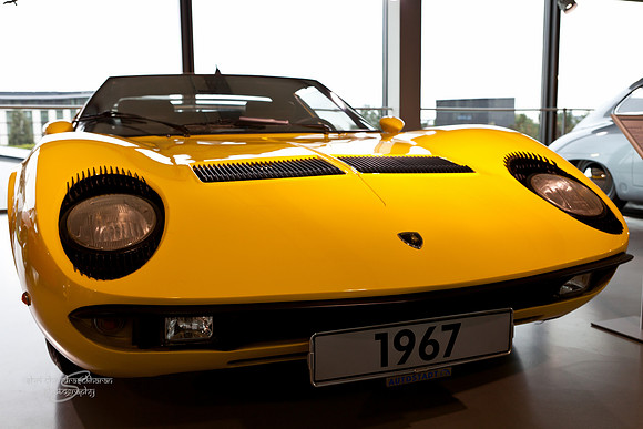 Lamborghini Miura